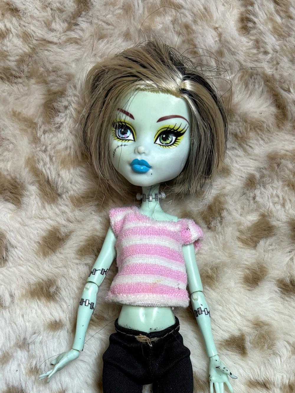 Monster High-Frankie Stein Skull Shores 2012 edition
